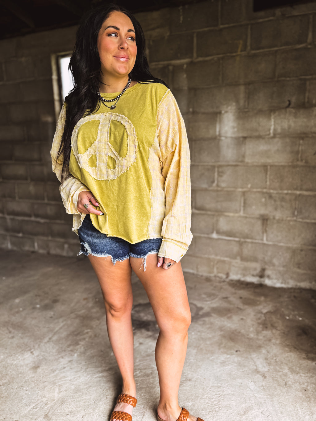 Pineapple Peace Plaid Cotton Pullover